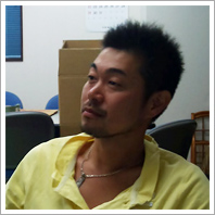 島澤 秀典